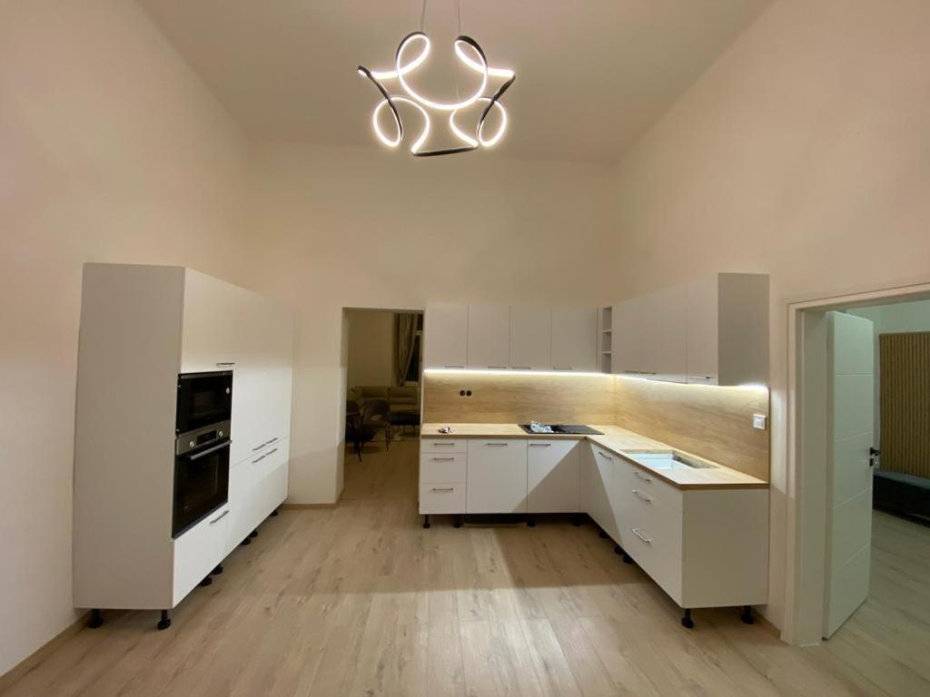 Entrez Apartment 3 - Historical Centre Kassa Kültér fotó