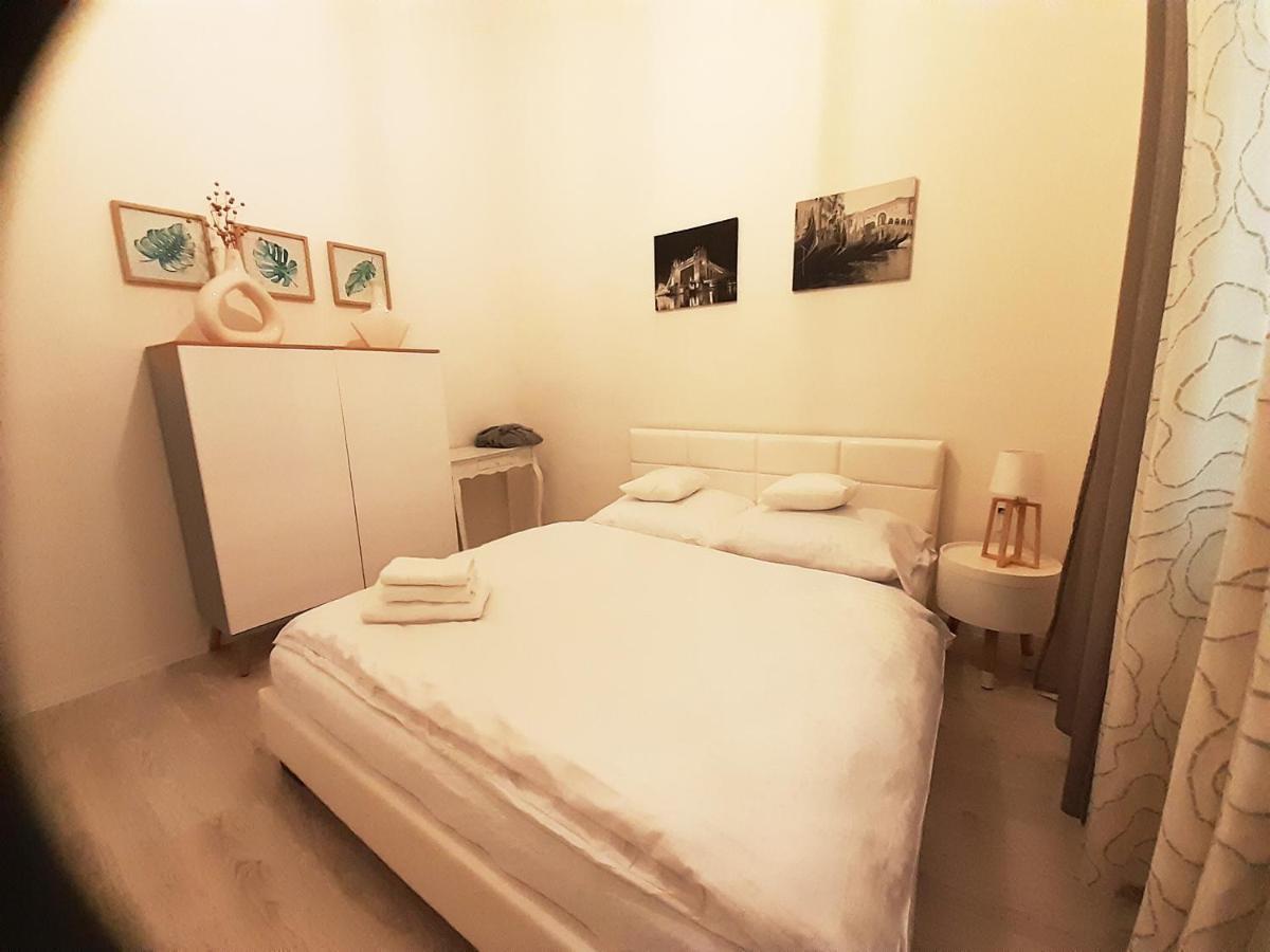 Entrez Apartment 3 - Historical Centre Kassa Kültér fotó